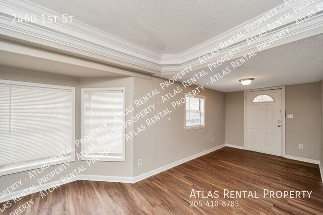 Foto del edificio - 2460 1st St