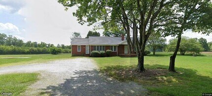 Building Photo - 1913 Ellisboro Rd