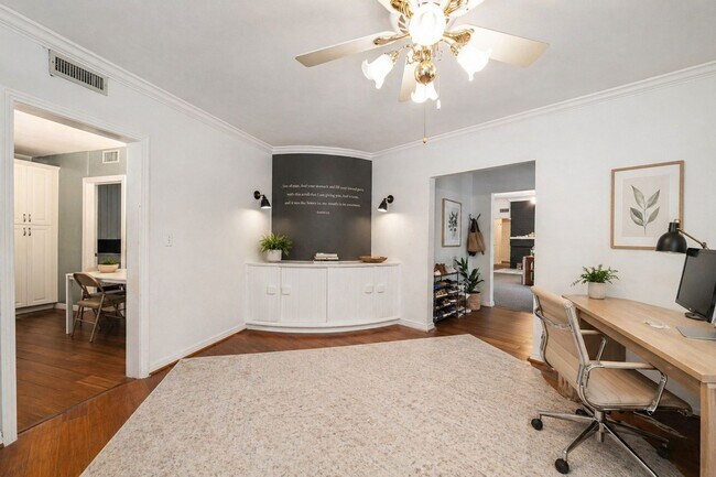 Foto del edificio - 2110 NW 3rd Pl