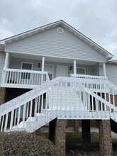 Building Photo - 118 Magnolia Plantation Trce