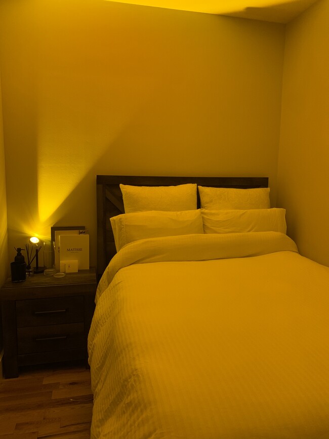 Foto del edificio - 554 E 191st St