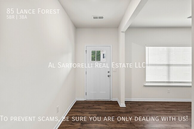 Foto del edificio - 85 Lance Forest Rd