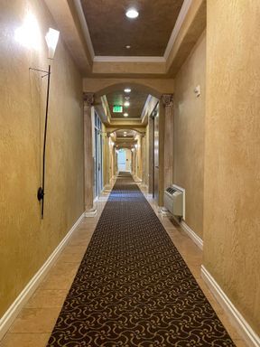 Foto del edificio - AMAZING 2 Bed /2 Bath Cherry Creek Condo! ...