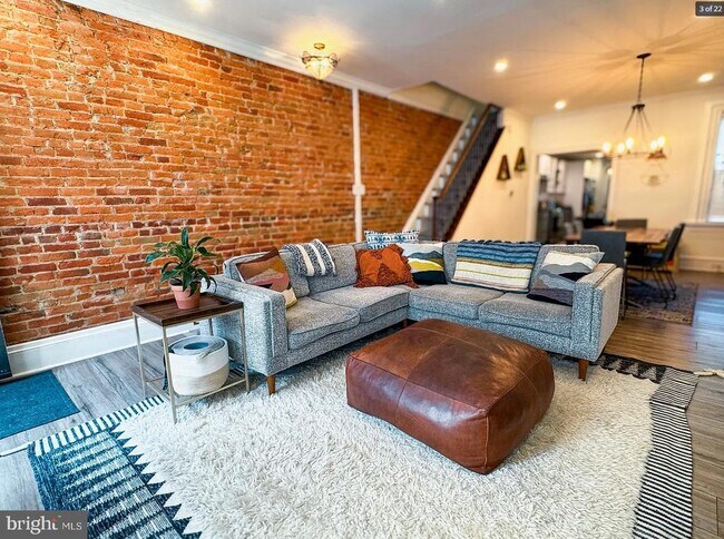 Foto del edificio - 1434 E Columbia Ave