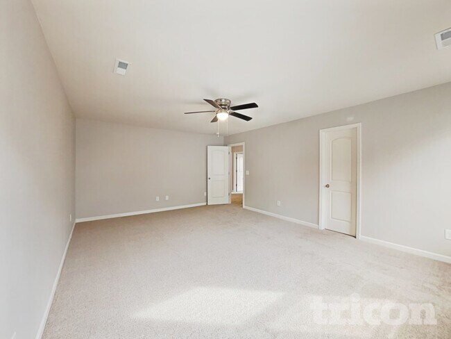 Foto del edificio - 4114 Vershire Ave