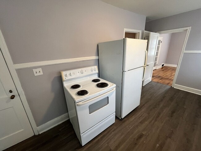 Building Photo - Keys to Happiness – Unlock Your New Home!