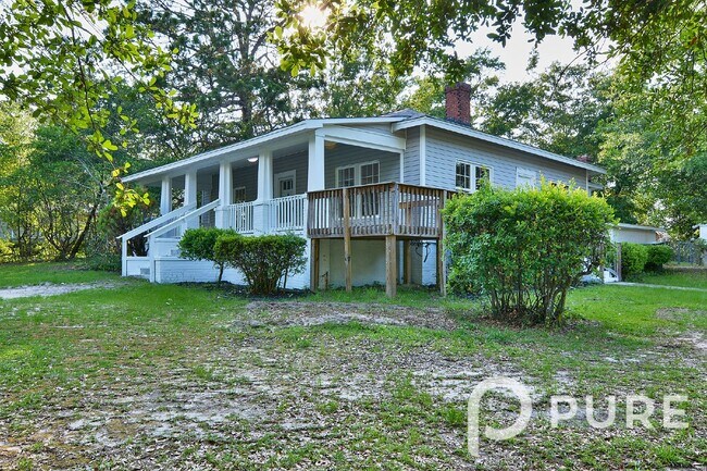 Foto del edificio - 6910 Carmel St, Columbia, SC 29203