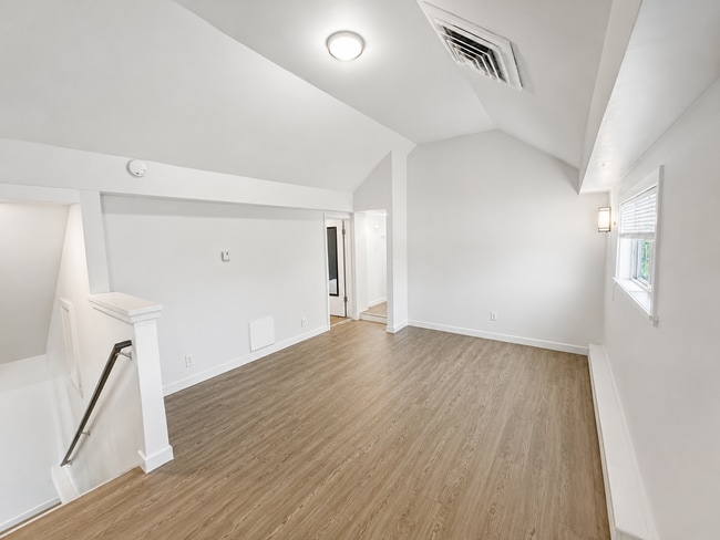 Building Photo - AJ Payne 4 Plex
