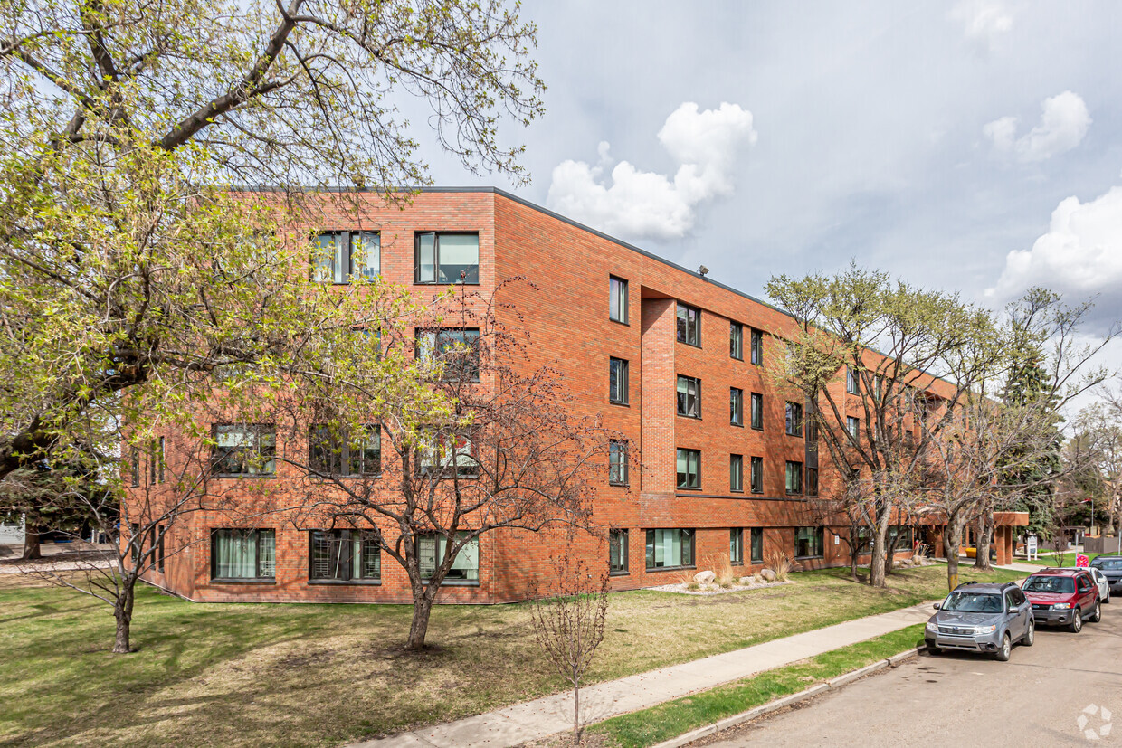 Building Photo - Porta Place