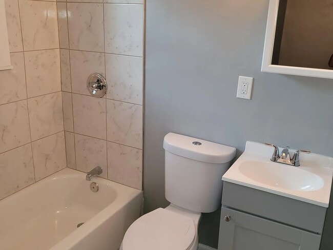 Building Photo - 7022 Surrey Dr