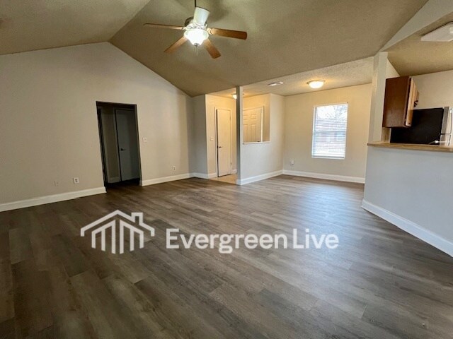 Building Photo - 102 Barnsbury Ct