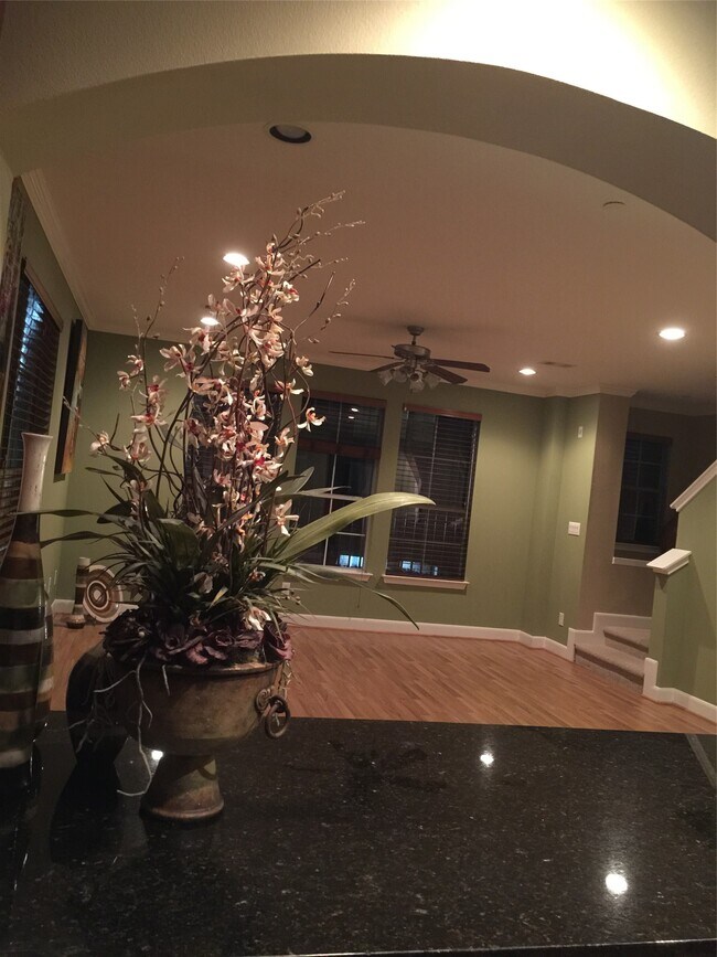 Foto del edificio - 3001 Murworth Dr