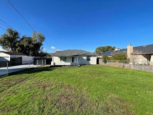 Foto del edificio - Multi Generation Home 4 Bedroom 3 Bath