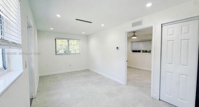 Foto del edificio - 8440 SW 107th St