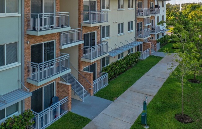 Building Photo - Village at Coral Reef