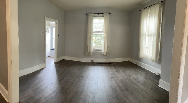 Foto del edificio - 721 W 2nd Ave