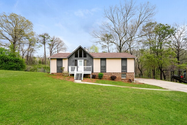 Building Photo - 4390 Stone Ridge Cir