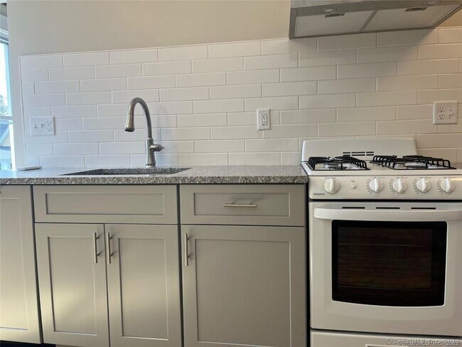 Foto del edificio - 95 Fern St