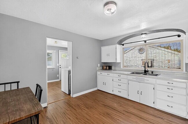 Foto del edificio - 3 Bedroom, 1 Bathroom Home in Caldwell