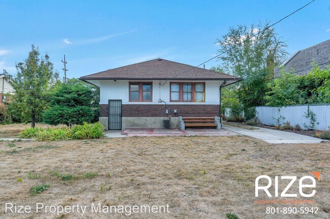 Building Photo - 2 br, 1 bath House - 856 W 1300 S