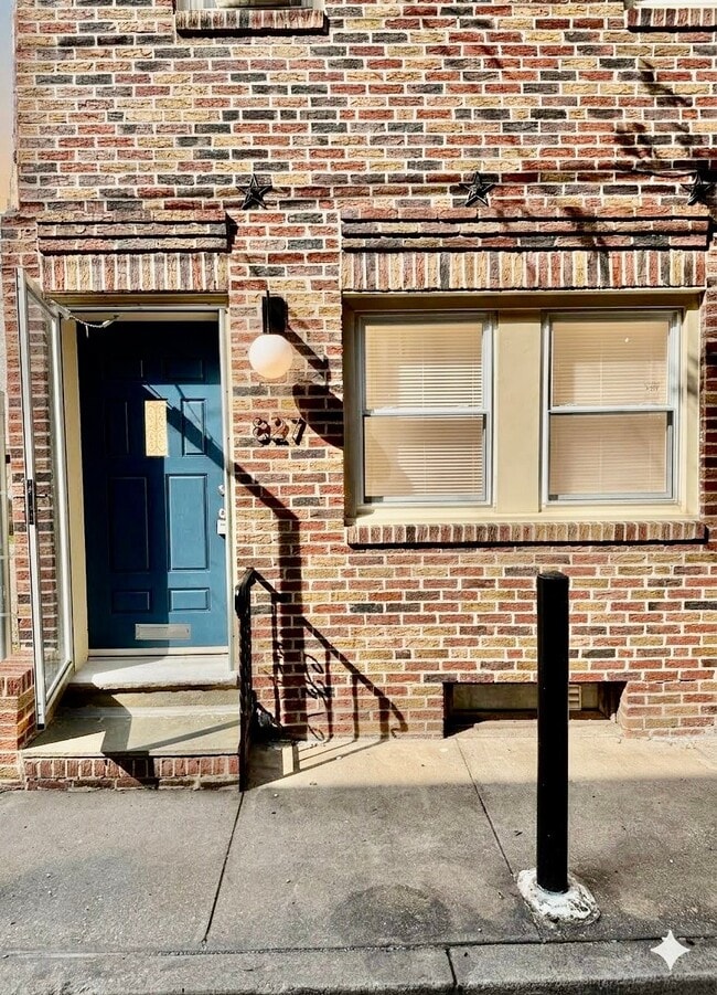 Foto del edificio - 827 League St