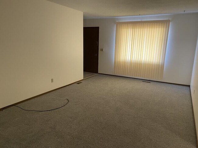 Foto del edificio - 3212 Belmont St