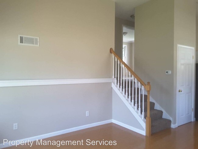 Foto del edificio - 3 br, 1 bath House - 114 Guam Ave