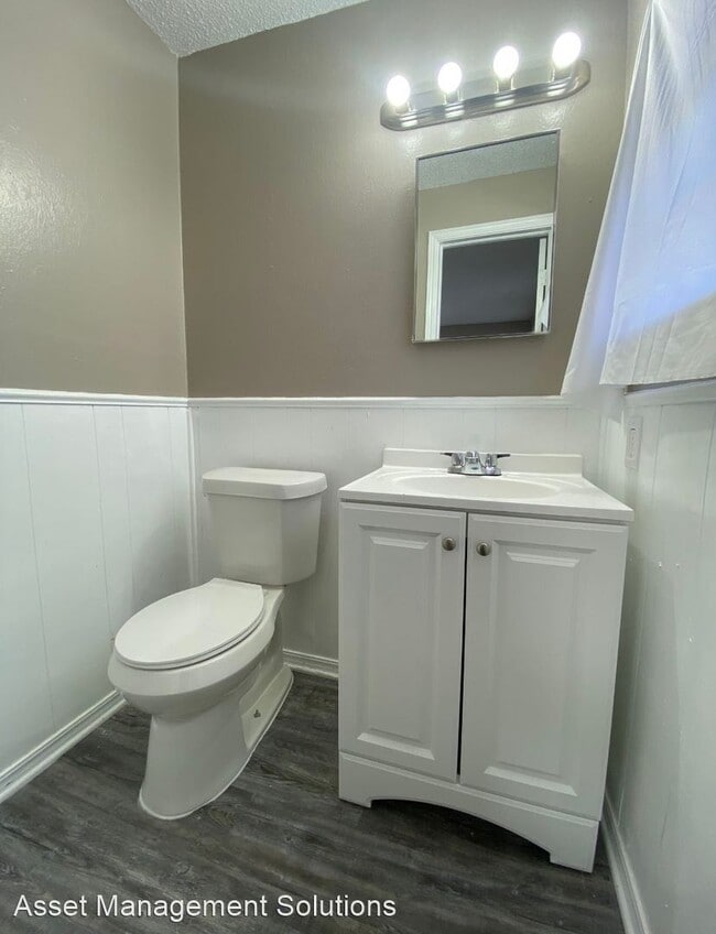 Foto del edificio - 5 br, 1.5 bath House - 4913 Creekwood Terrace