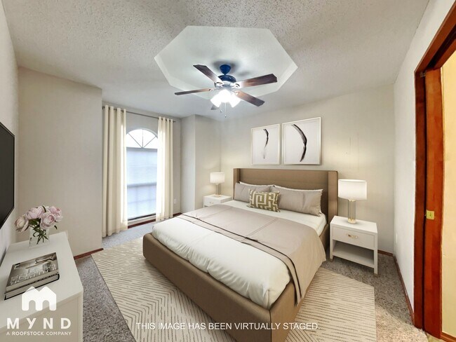 Foto del edificio - 2527 W Buena Vista St