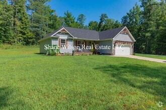 Building Photo - 170 Creeks Cv