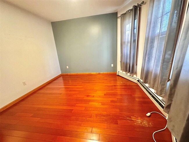Foto del edificio - 119-21 9th Ave