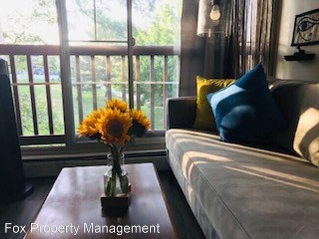 Foto del edificio - 2 br, 2 bath House - 860 W Moorhead Circle...