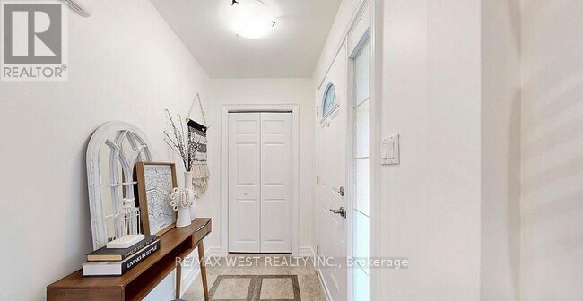 Photo du bâtiment - 194 Sewell Dr