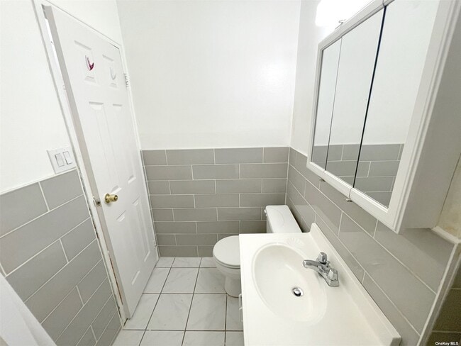Foto del edificio - 84-70 129th St