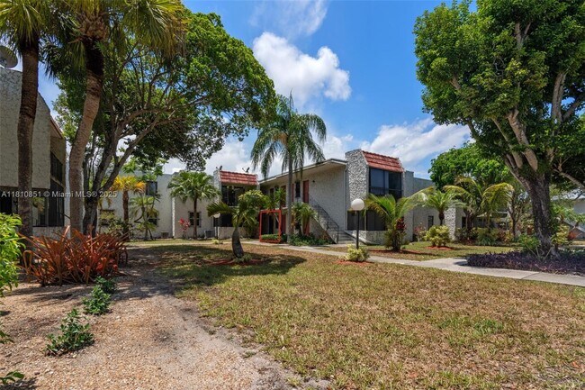 Building Photo - 8701 SW 141st St