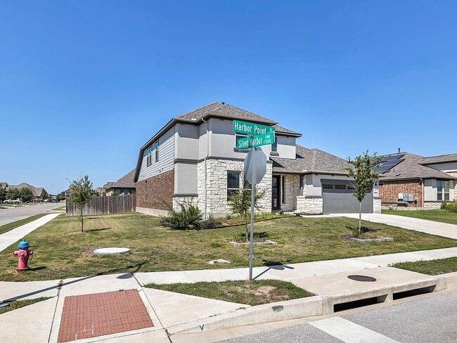 Building Photo - 3900 Harbor Point Dr