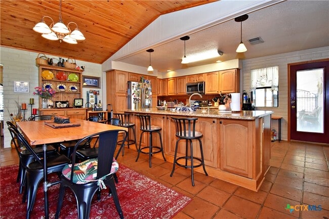 Foto del edificio - 4513 Center Point Rd