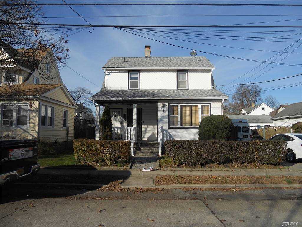 151 E Dean St, Freeport, NY 11520 House Rental in Freeport, NY