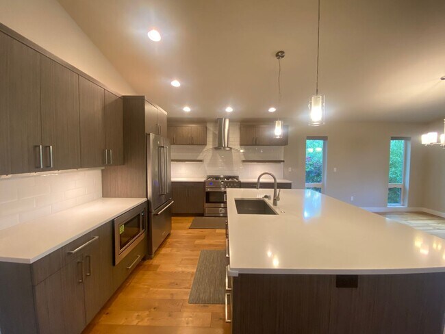 Foto del edificio - Charming Home for Rent in Shoreline