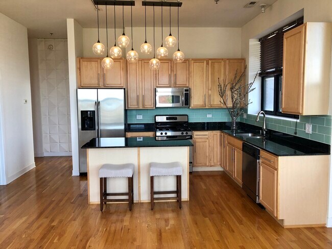 Foto del edificio - 2 S Leavitt St