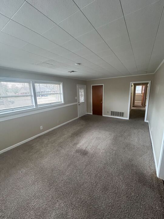 Building Photo - 1207 Devonshire Dr