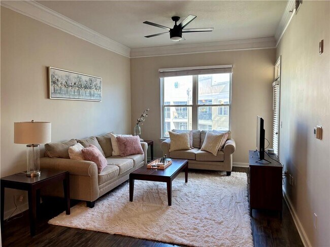 Foto del edificio - 390 17th St NW