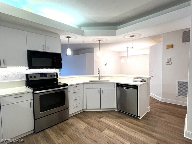 Foto del edificio - 6812 Satinleaf Rd S