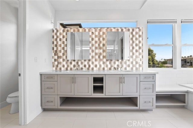 Building Photo - 1650 Murano Pl