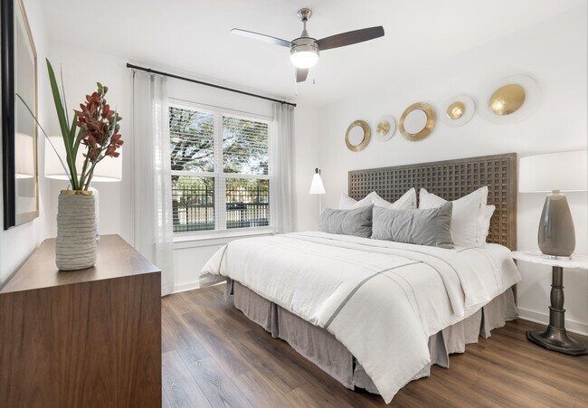 Foto del edificio - Hanover Lakemont