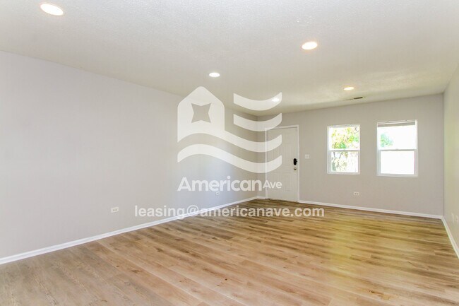 Foto del edificio - 3050 S State Ave