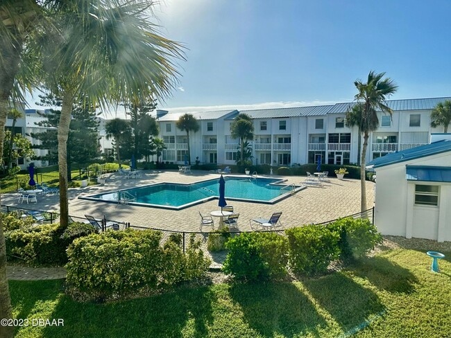 Photo - 4590 S Atlantic Ave Apartment