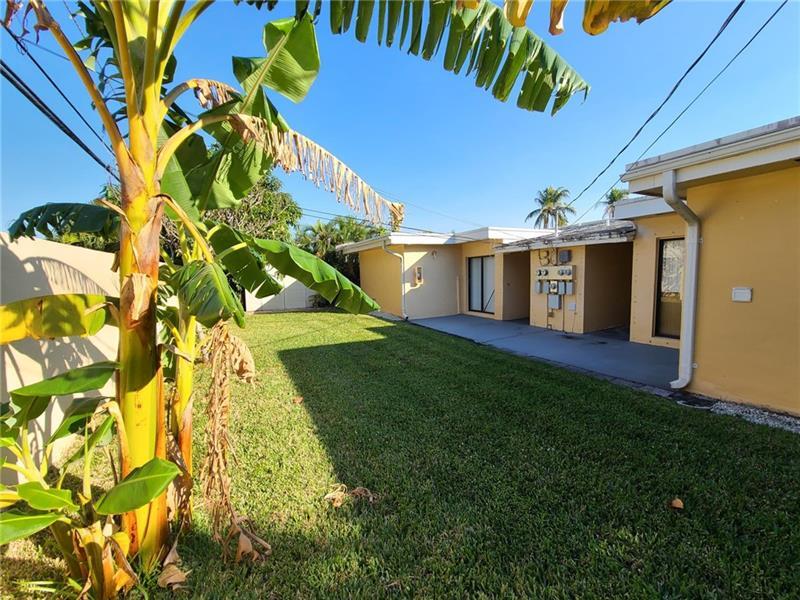 Foto principal - 1851 NE 56th St