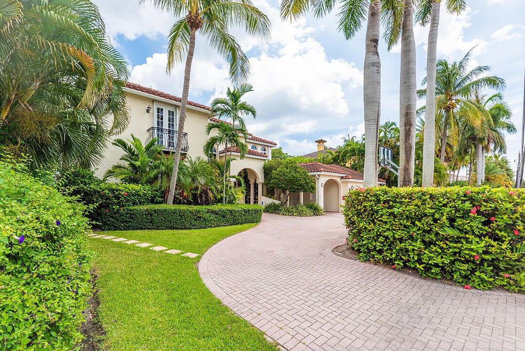 Foto principal - 11 Pelican Dr
