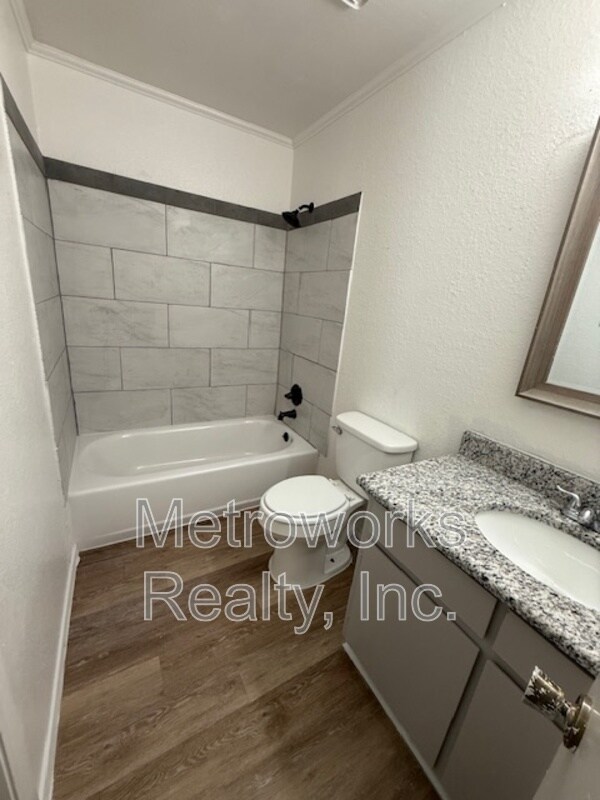Foto del edificio - 7016 Ridgetop Rd